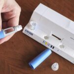 Caneta Ozempic sendo aplicada para emagrecimento e controle de diabetes